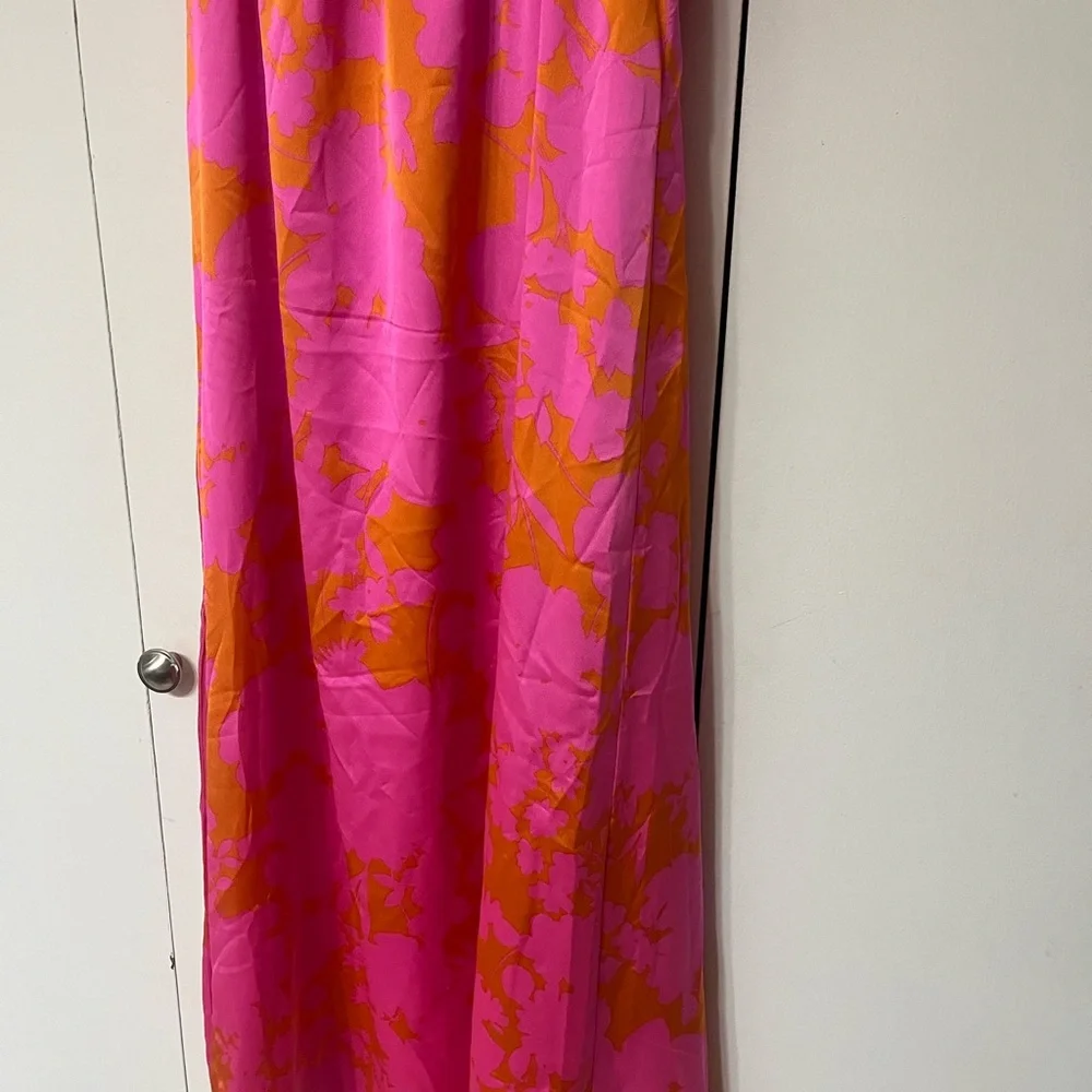 Sugarlips Vibrant Pink and Orange Dress - Picture 4 of 6
